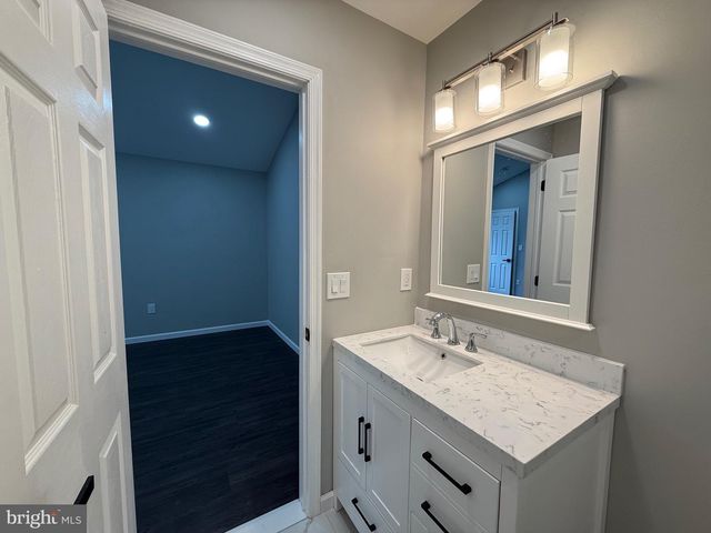 47 TATTERSALL DRIVE, Burlington, NJ 08016