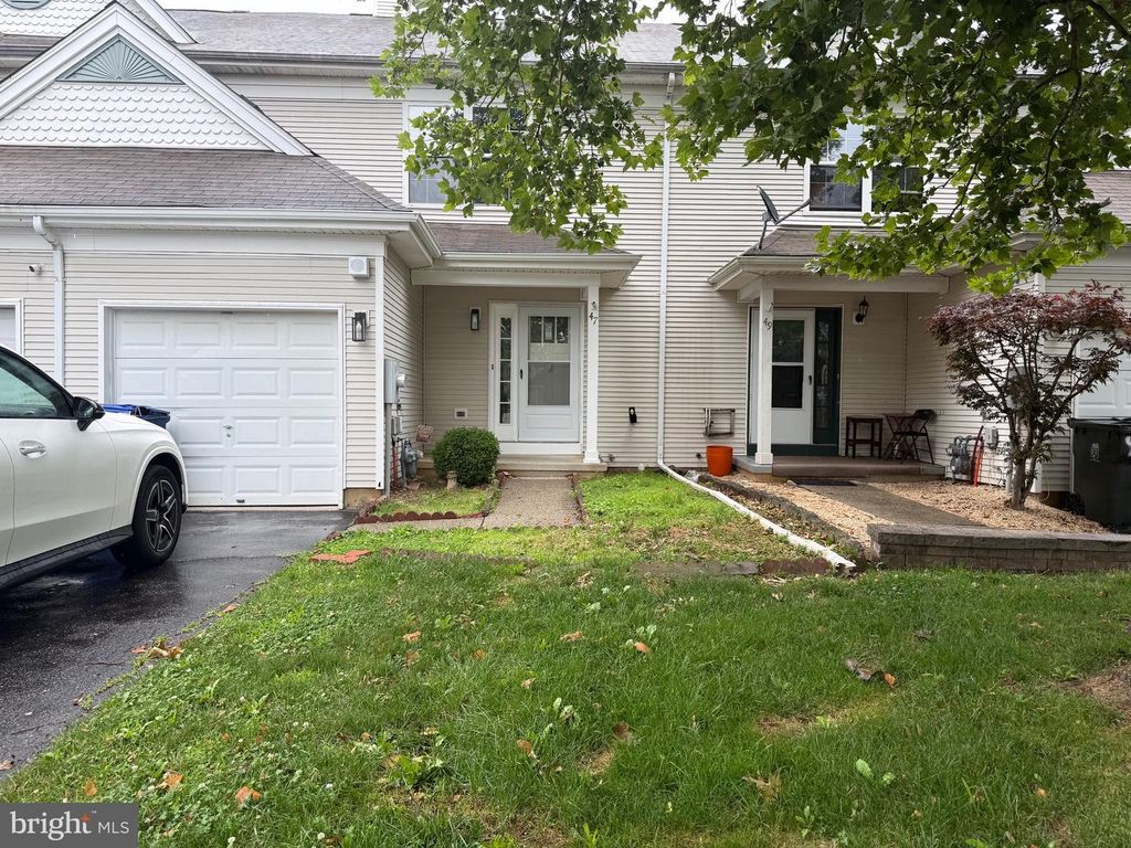 47 TATTERSALL DRIVE, Burlington Township, NJ 08016