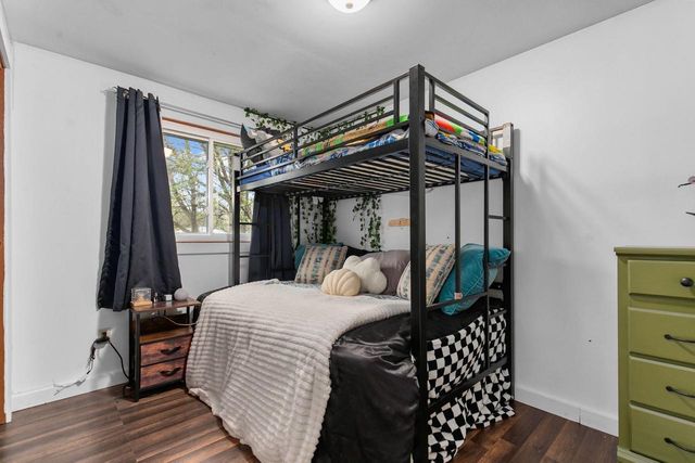 602 NORTH STREET, Waupaca, WI 54981