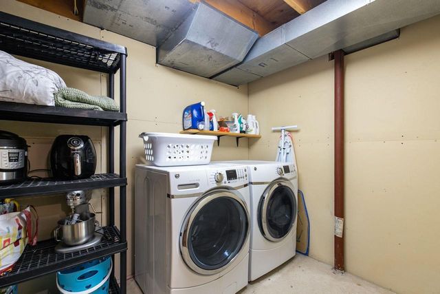 602 NORTH STREET, Waupaca, WI 54981