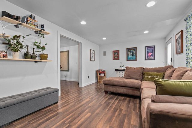 602 NORTH STREET, Waupaca, WI 54981