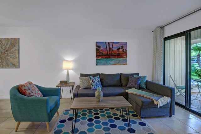 680 N Ashurst Court 100, Palm Springs, CA 92262