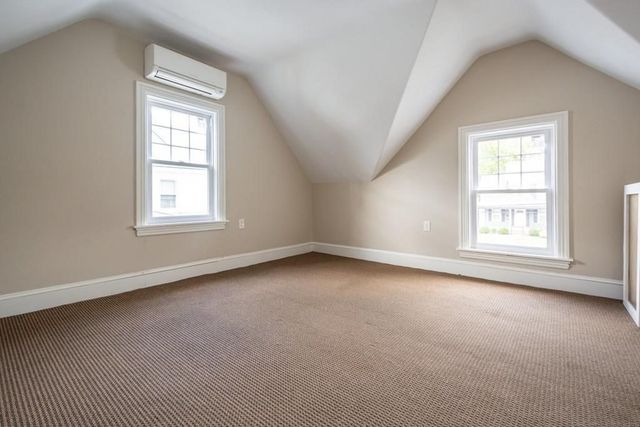 41 Dean Ave, Franklin, MA 02038
