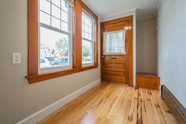41 Dean Ave, Franklin, MA 02038