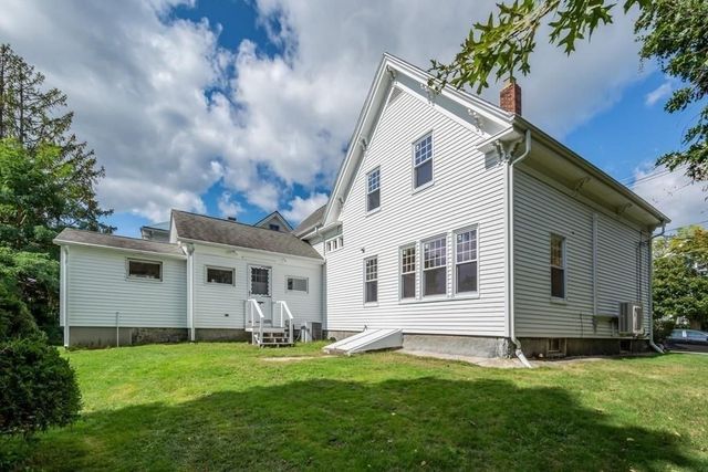 41 Dean Ave, Franklin, MA 02038