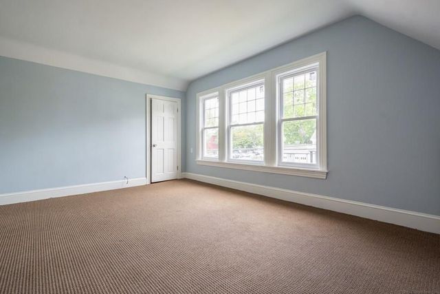 41 Dean Ave, Franklin, MA 02038