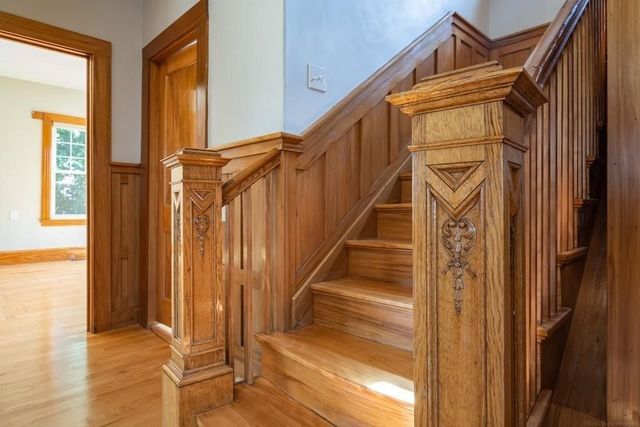 41 Dean Ave, Franklin, MA 02038