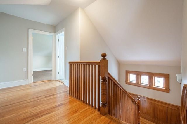 41 Dean Ave, Franklin, MA 02038