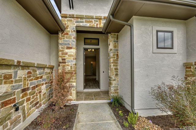 23350 Grande Vista, San Antonio, TX 78261