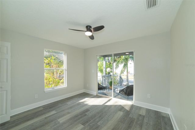 1715 17TH AVENUE W, Bradenton, FL 34205