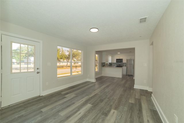 1715 17TH AVENUE W, Bradenton, FL 34205