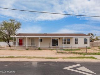 2910 S Sunland Vista, Tucson, AZ 85713