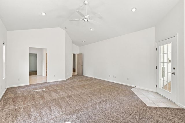 8830 Balmoral Dr, Newcastle, CA 95658