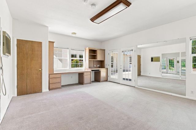 8830 Balmoral Dr, Newcastle, CA 95658