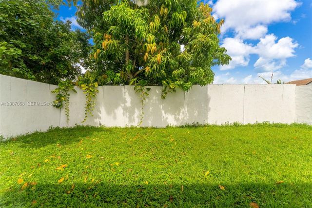8246 SW 147th Court, Miami, FL 33193