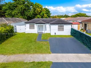 8246 SW 147th Court, Miami, FL 33193