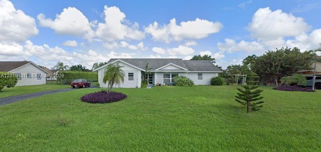 1501 NW 20th St, Homestead, FL 33030