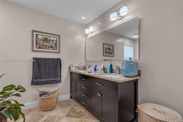 1501 NW 20th St, Homestead, FL 33030