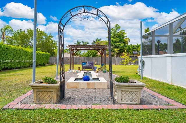 1501 NW 20th St, Homestead, FL 33030