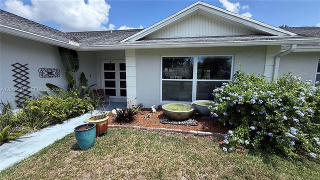 1501 NW 20th St, Homestead, FL 33030
