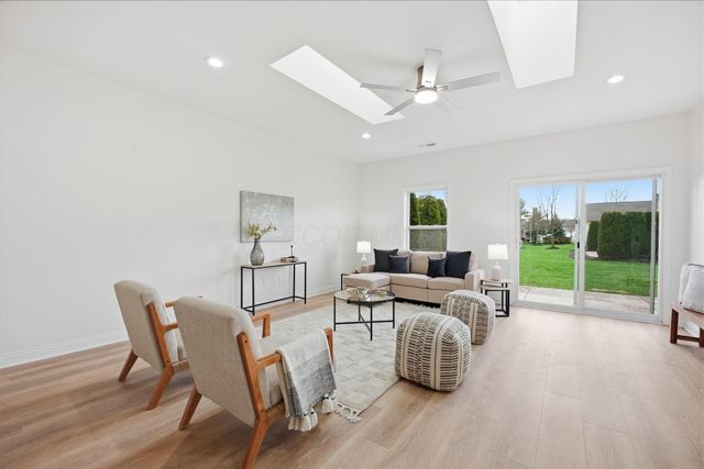 5787 Burke Circle, New Albany, OH 43054