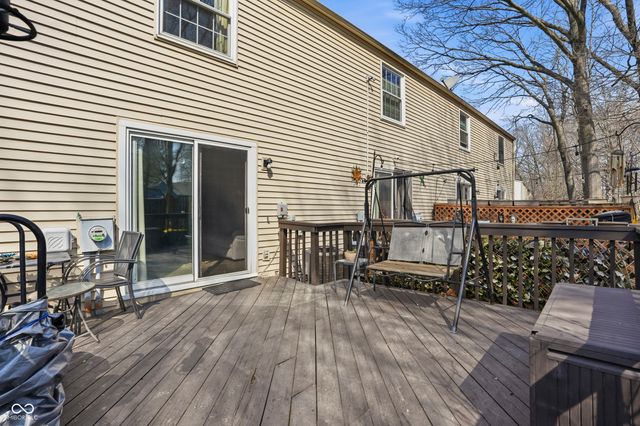 9415 Timber View Drive, Indianapolis, IN 46250