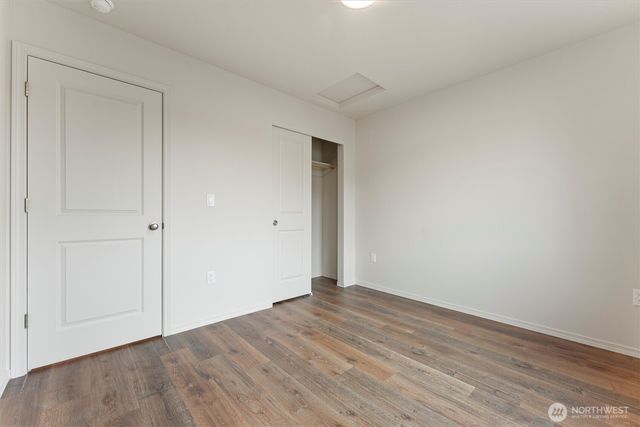 924 La Vista Drive, Warden, WA 98857