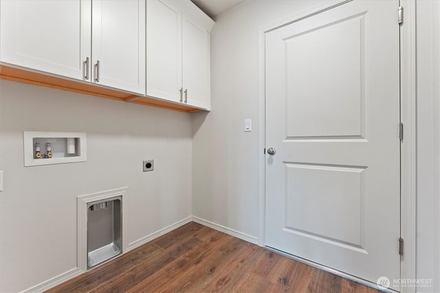 924 La Vista Drive, Warden, WA 98857