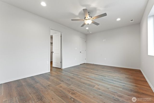 924 La Vista Drive, Warden, WA 98857