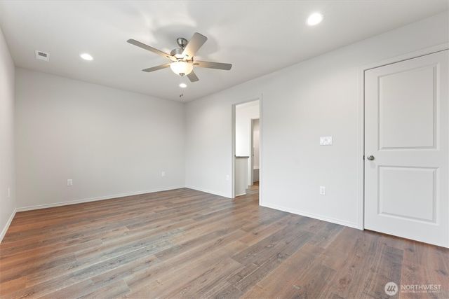 924 La Vista Drive, Warden, WA 98857