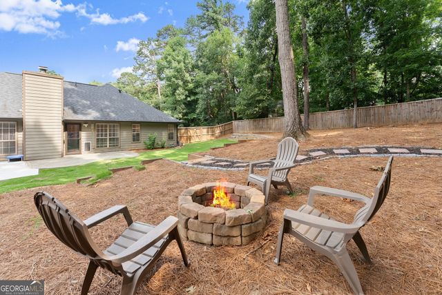 2035 Huntington Hill Trace, Buford, GA 30519