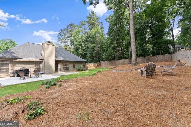 2035 Huntington Hill Trace, Buford, GA 30519