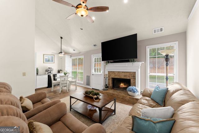 2035 Huntington Hill Trace, Buford, GA 30519
