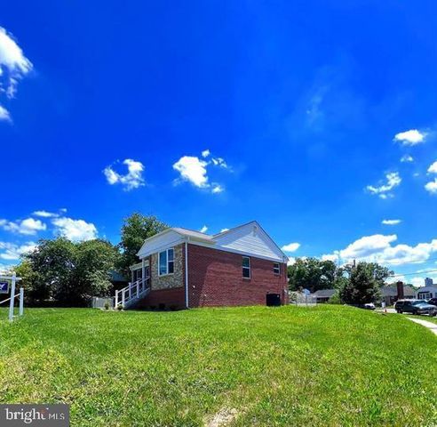 2105 RUATAN ST, Hyattsville, MD 20783