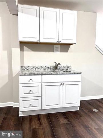 2105 RUATAN ST, Hyattsville, MD 20783