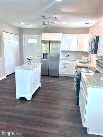 2105 RUATAN ST, Hyattsville, MD 20783