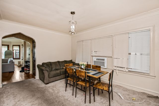 7918 S Champlain Avenue, Chicago, IL 60619