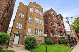 7918 S Champlain Avenue, Chicago, IL 60619
