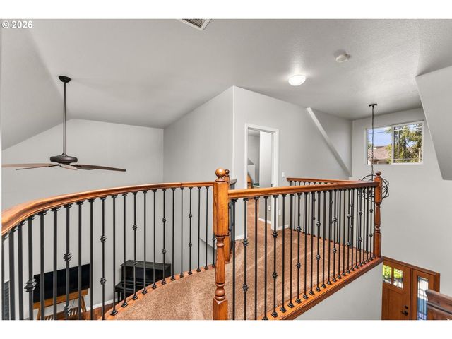 1002 Nw 22ND Ave, Camas, WA 98607