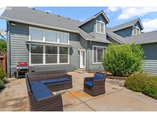1002 Nw 22ND Ave, Camas, WA 98607