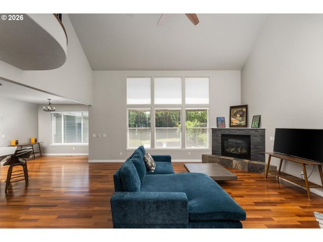 1002 Nw 22ND Ave, Camas, WA 98607