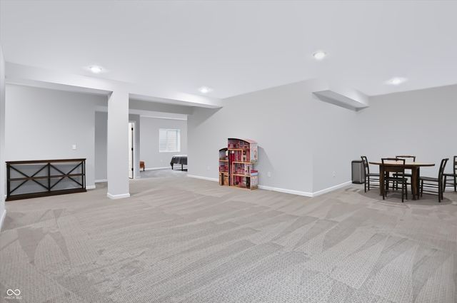 2041 Kohut Court, Westfield, IN 46074