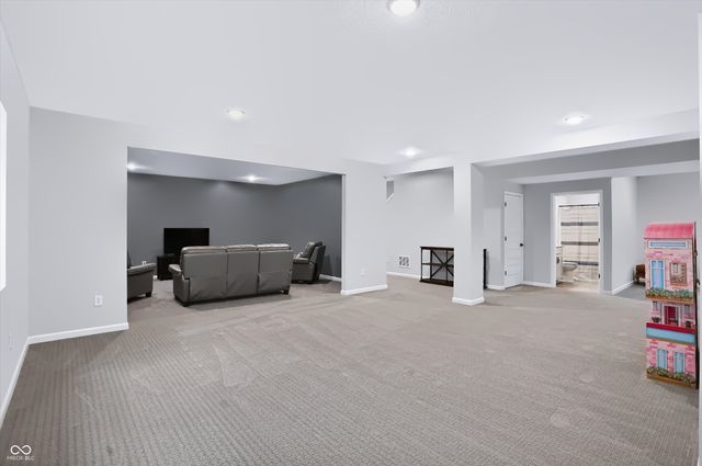 2041 Kohut Court, Westfield, IN 46074