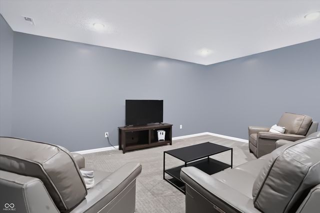 2041 Kohut Court, Westfield, IN 46074