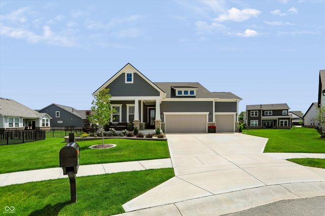 2041 Kohut Court, Westfield, IN 46074