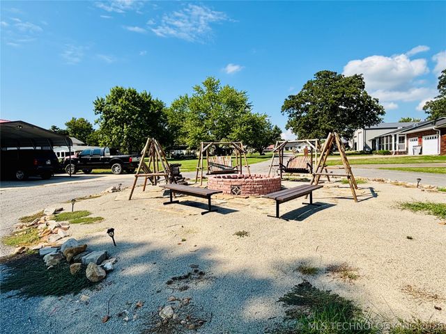 114516 Portside Drive, Eufaula, OK 74432