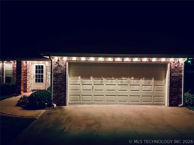 114516 Portside Drive, Eufaula, OK 74432