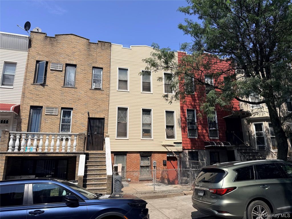 345 54th Street, Brooklyn, NY 11220