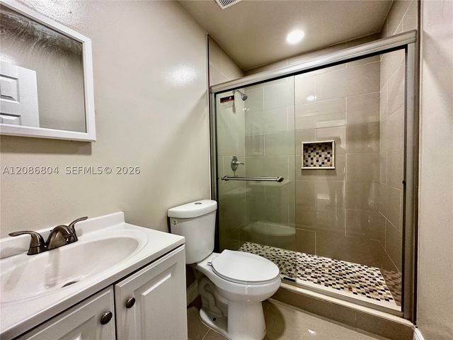 18155 SW 105th Ave, Miami, FL 33157