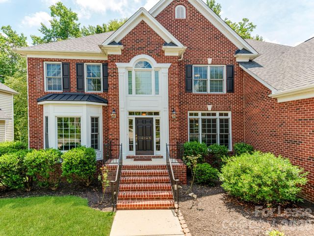 10145 Stewarton Lane NW, Charlotte, NC 28269